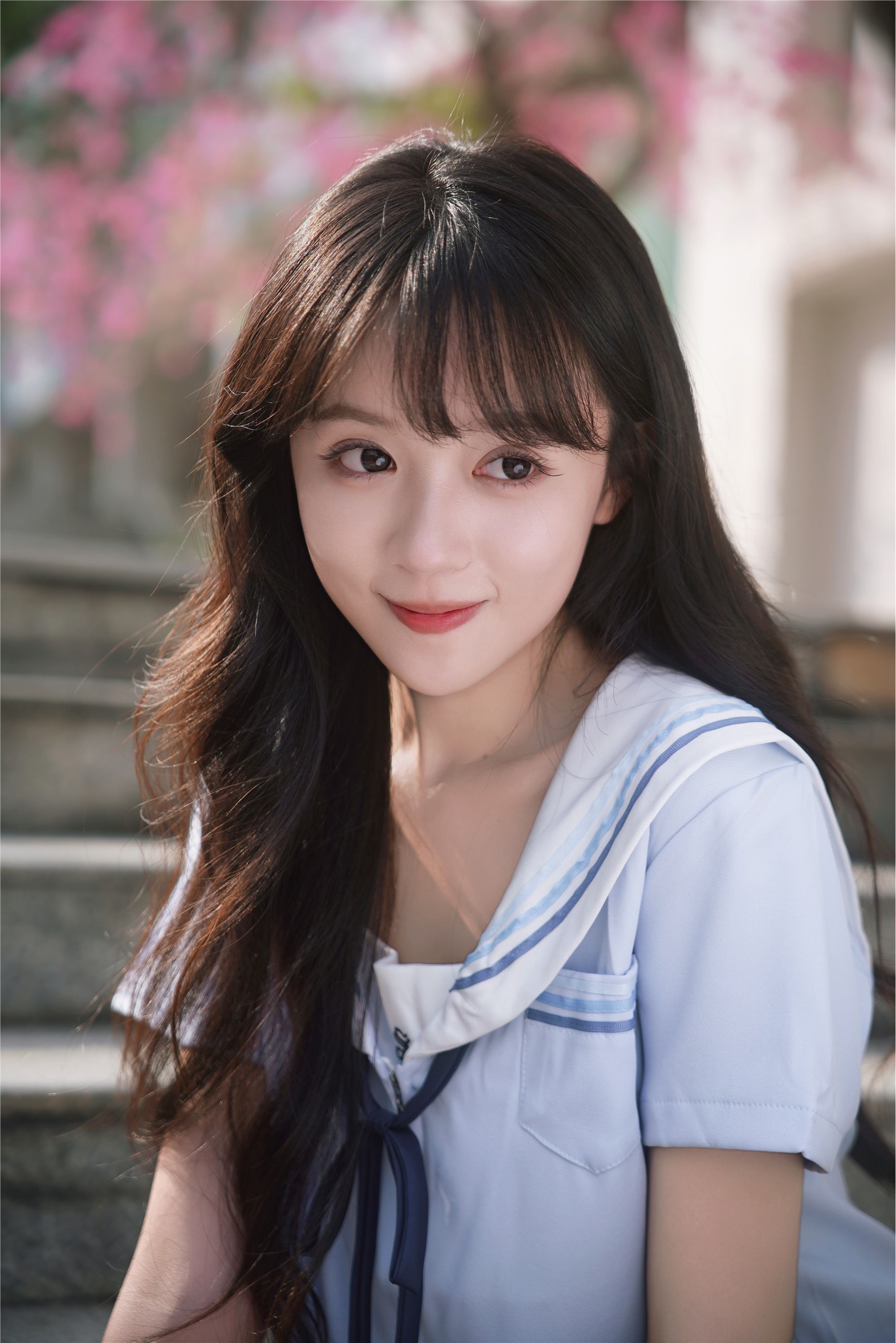 YITUYU艺图语 2025.01.18 粉色的恋爱季 小鱼